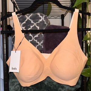 “Knix” NWT Revolution Bra